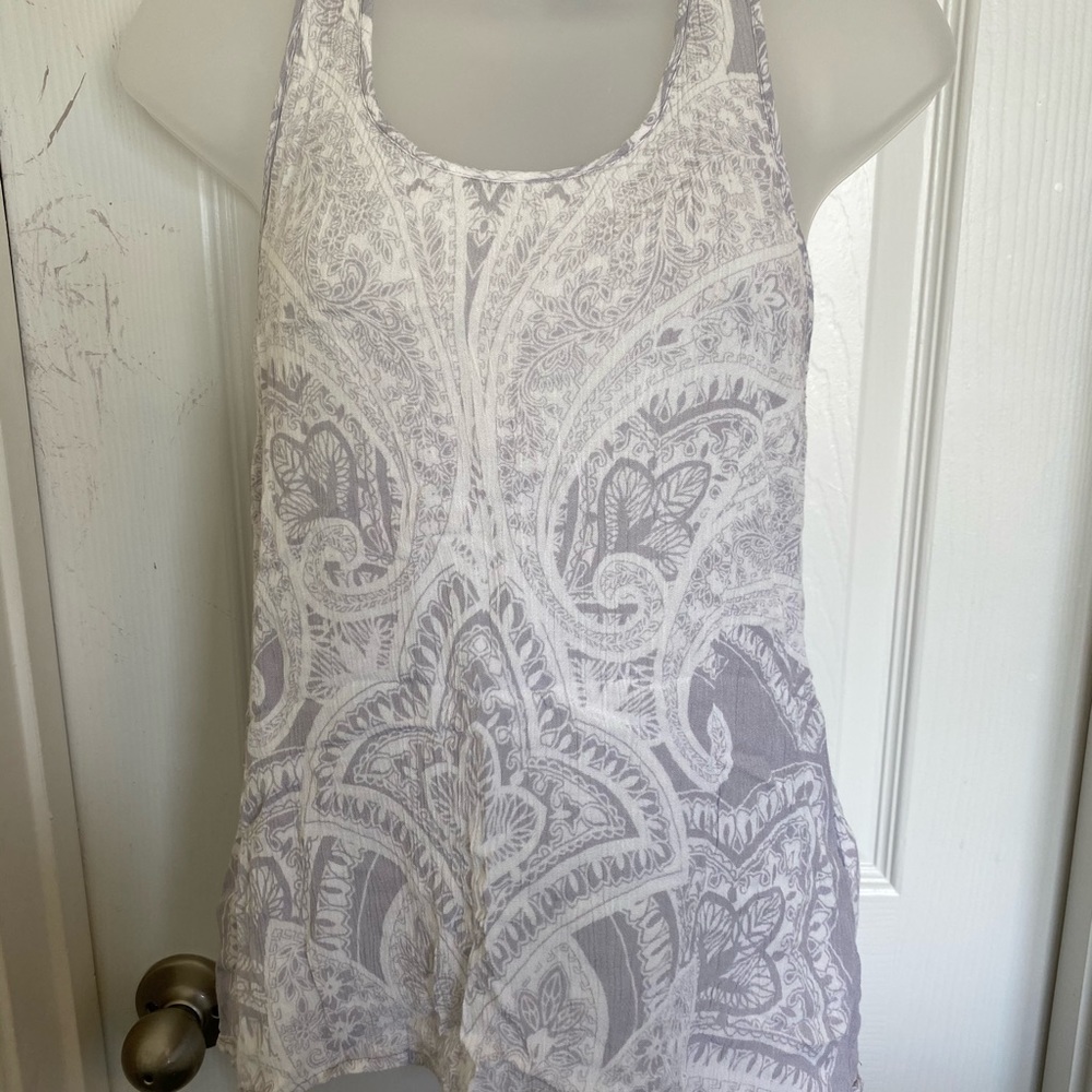 Banana Republic gray top